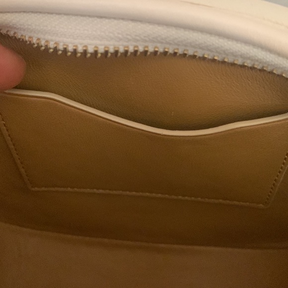 Coach Quilted Leather Camera Bag
COACH - Picture 9 of 14